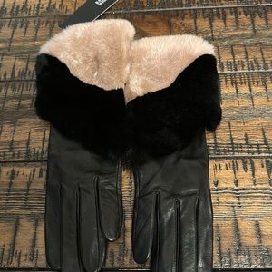 Badgley Mischka gloves